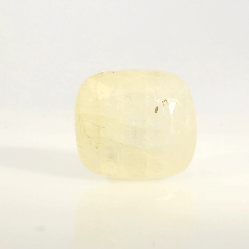 Srilankan Yellow Sapphire 4.76 Carat