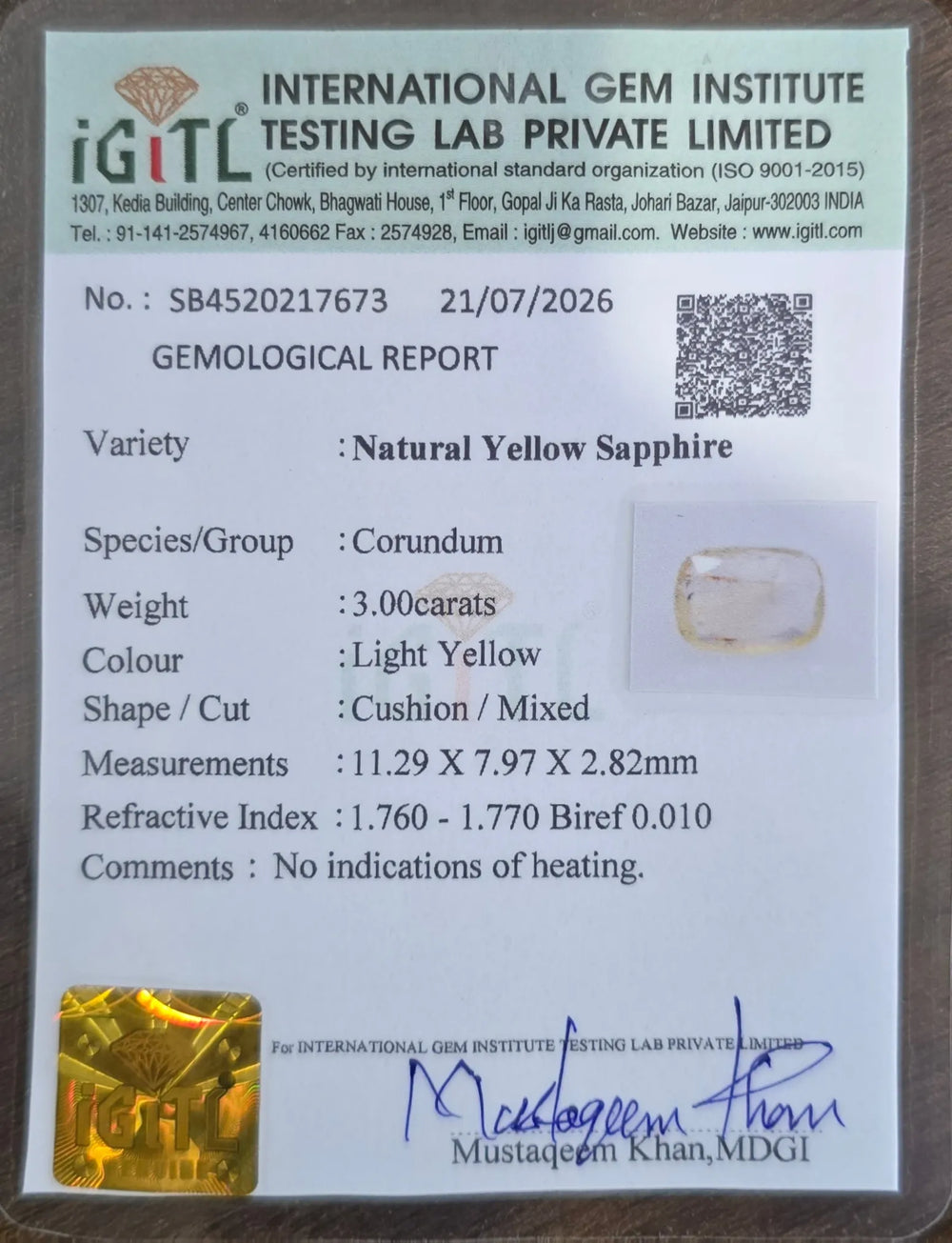 Sri Lankan Yellow Sapphire (Pukhraj) 3.0 Carat / 3.34 Ratti, Unheated and Untreated – No indications of treatment observed – IGITL certificate no. 217