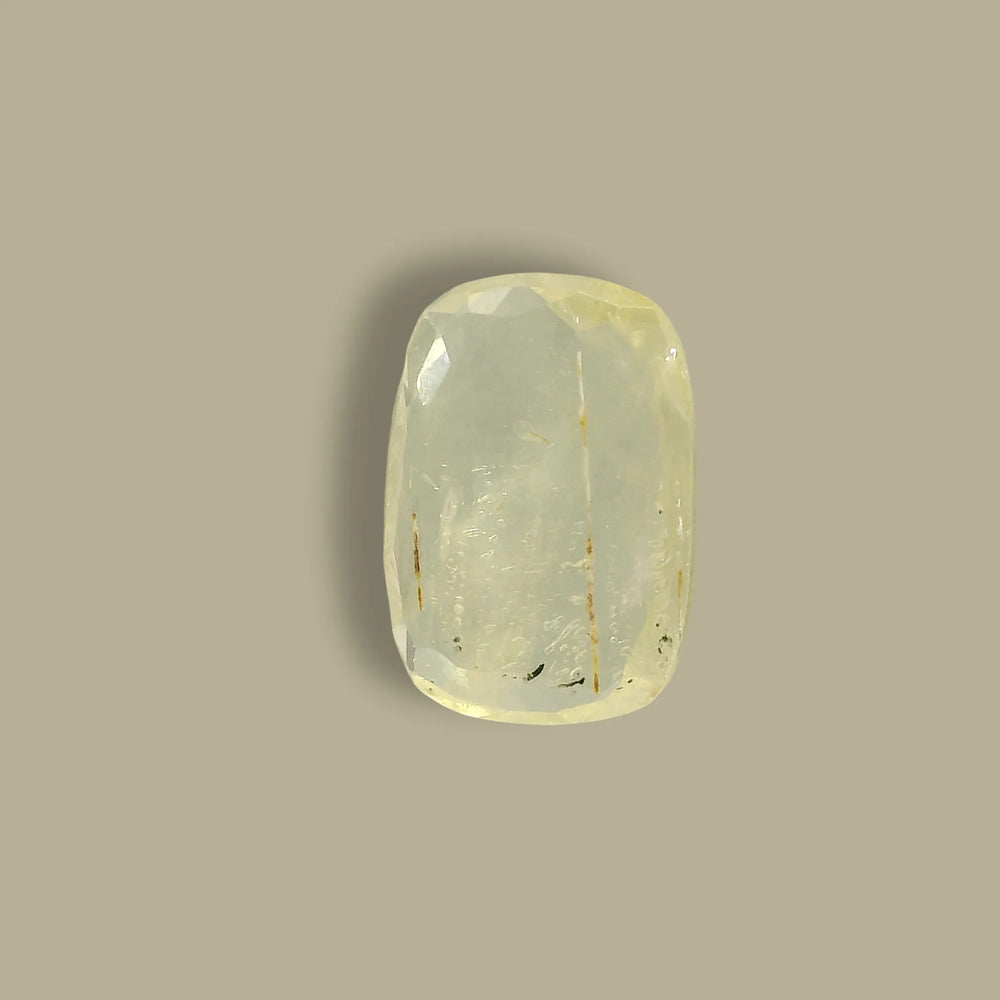 Sri Lankan Yellow Sapphire (Pukhraj) 3.0 Carat / 3.34 Ratti, Unheated and Untreated – No indications of treatment observed – top view