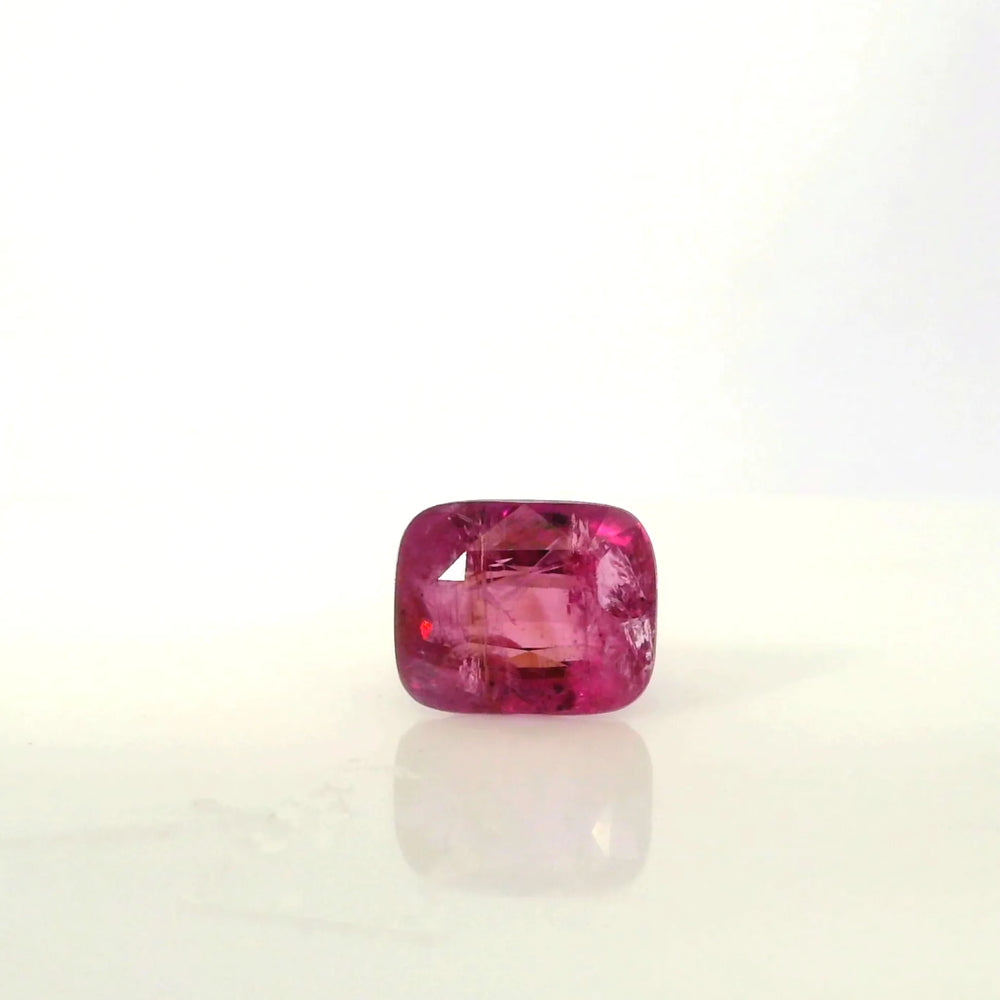 Sri Lankan Ruby (Manik) 4.02 Carat / 4.47 Ratti, Unheated and Untreated – No indications of treatment observed – front view