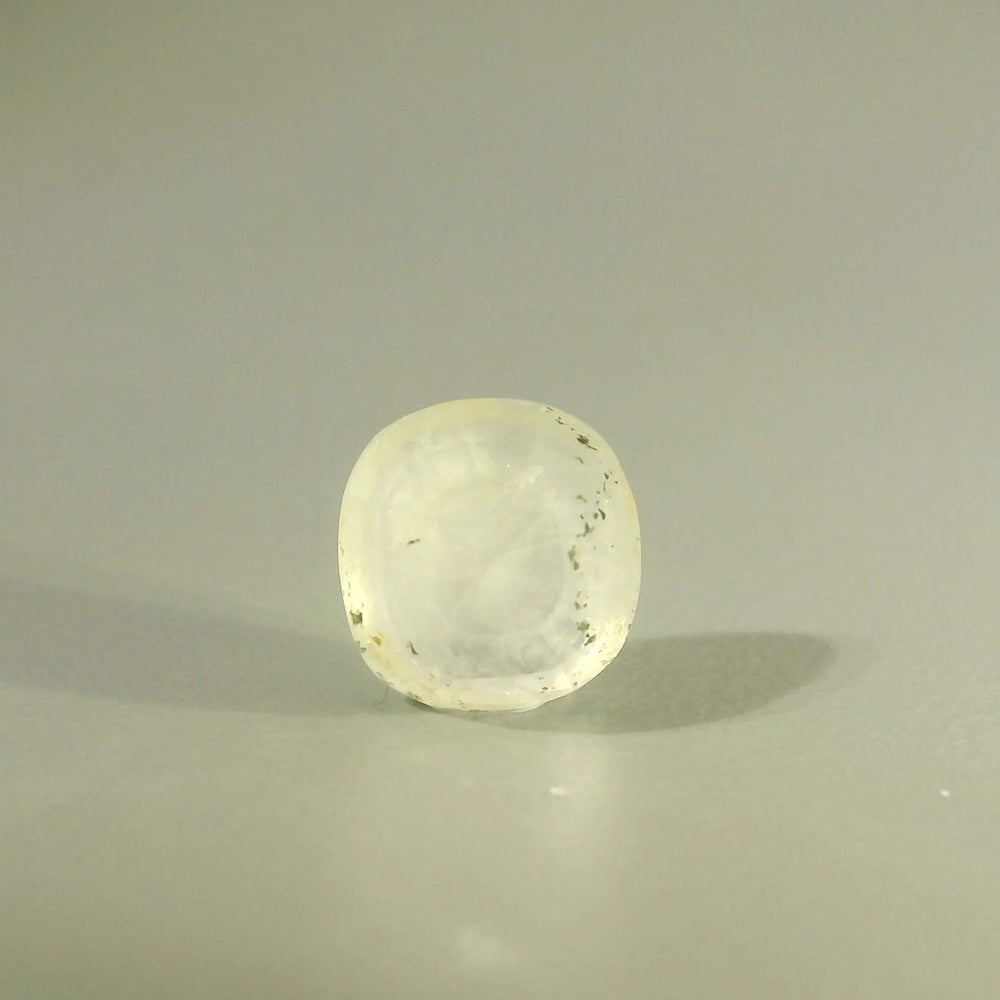 Yellow Sapphire (Pukhraj) 3.07 Carat / 3.42 Ratti, Unheated and Untreated – No indications of treatment observed – back view