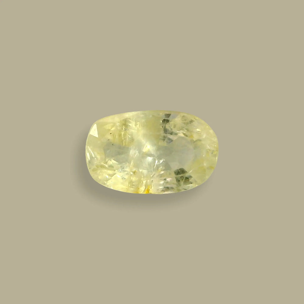 Sri Lankan Yellow Sapphire (Pukhraj) 3.69 Carat / 4.1 Ratti, Unheated and Untreated – No indications of treatment observed – top view