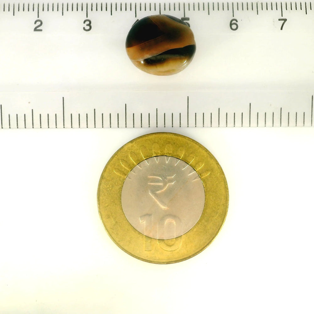 Indian Agate 9.25 Carat / 10.28 Ratti, Unheated and Untreated – No indications of treatment observed – shown against scale for size