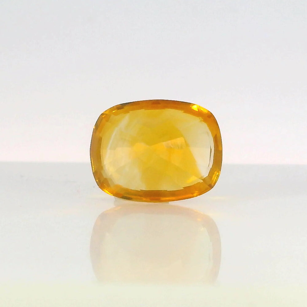 Brazilian Citrine 4.83 Carat / 5.37 Ratti, Unheated and Untreated – No indications of treatment observed – back view