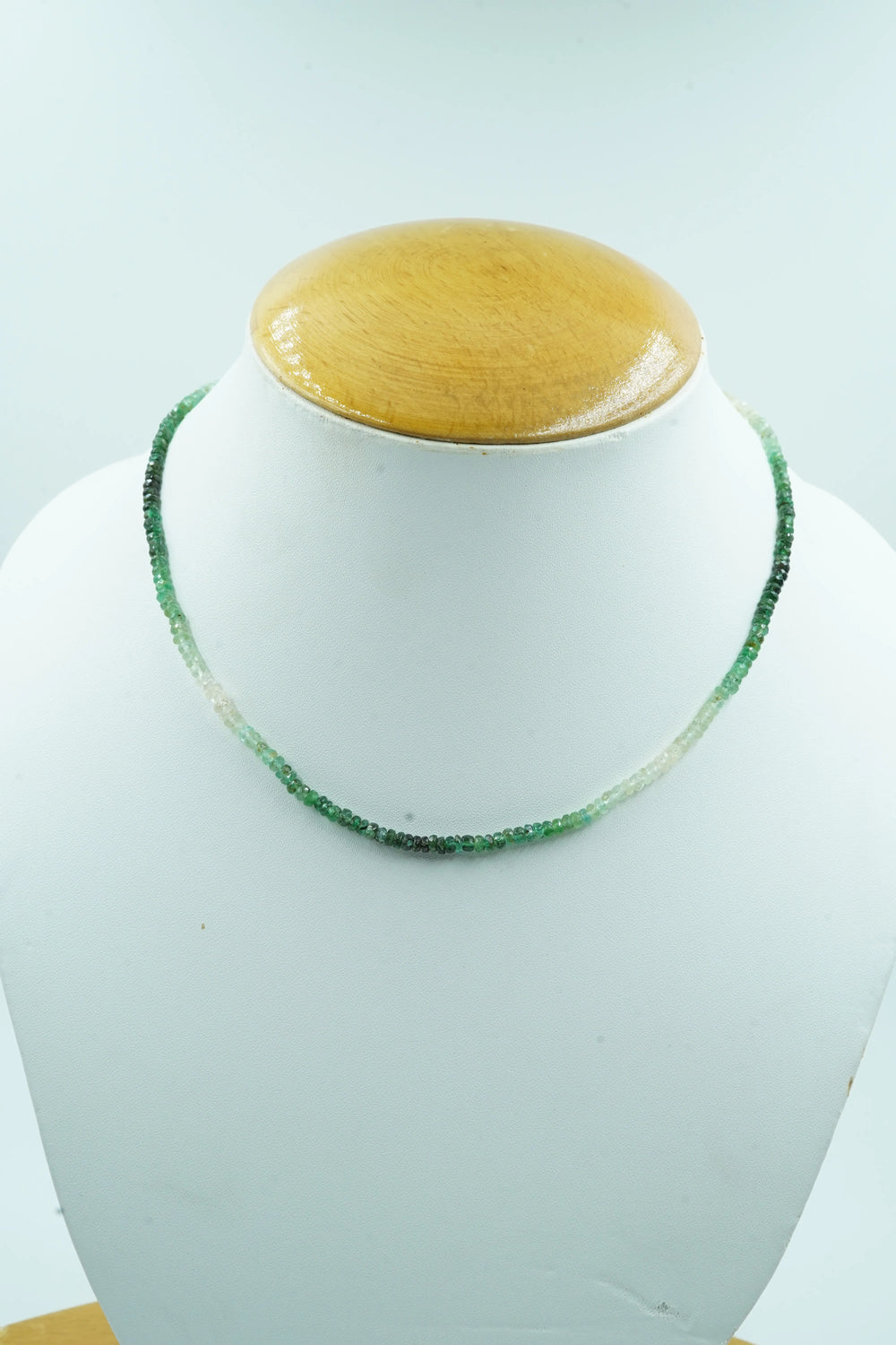 Brazil Emerald 2.5mm Shaded Strand