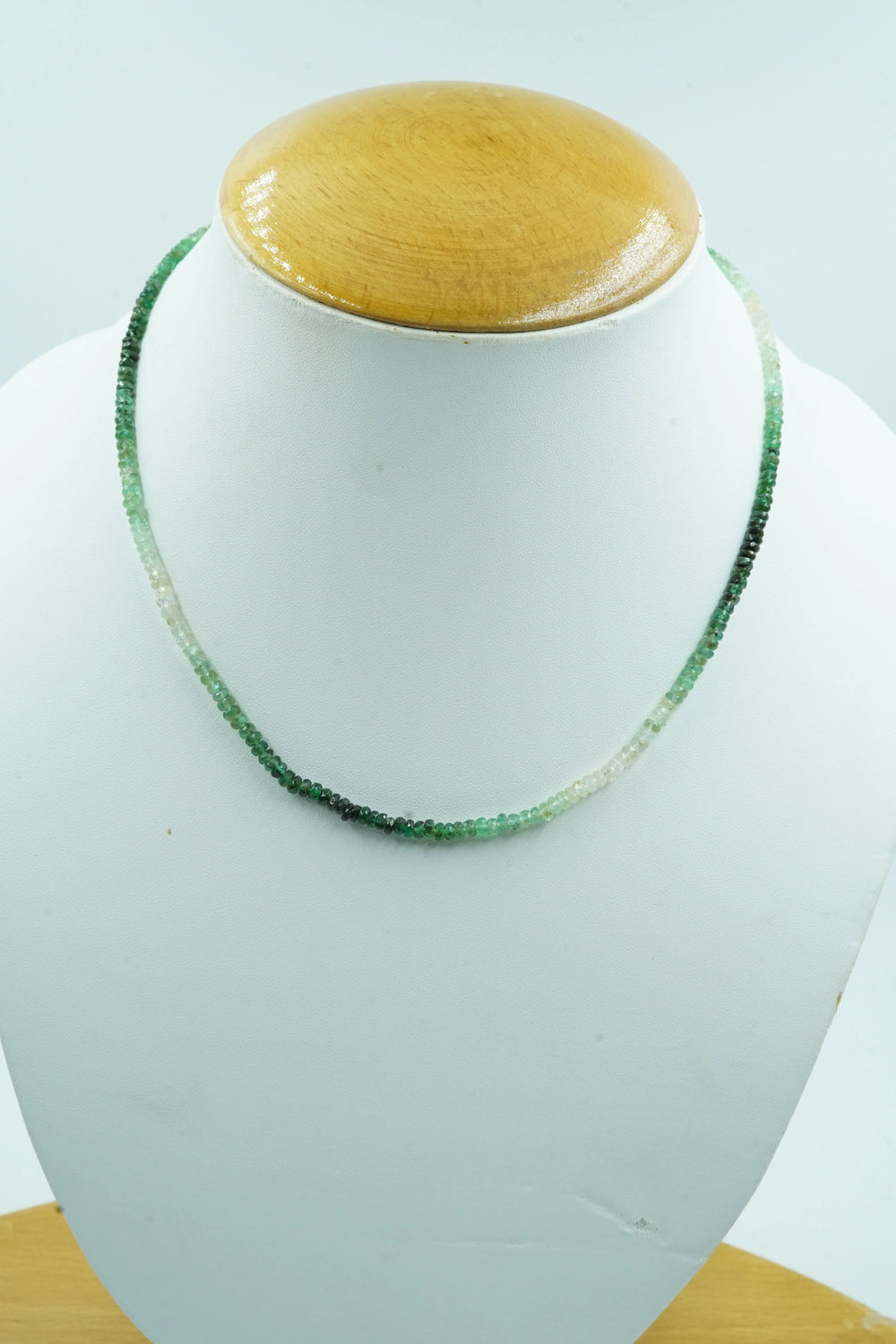 Brazil Emerald 2.5mm Shaded Strand