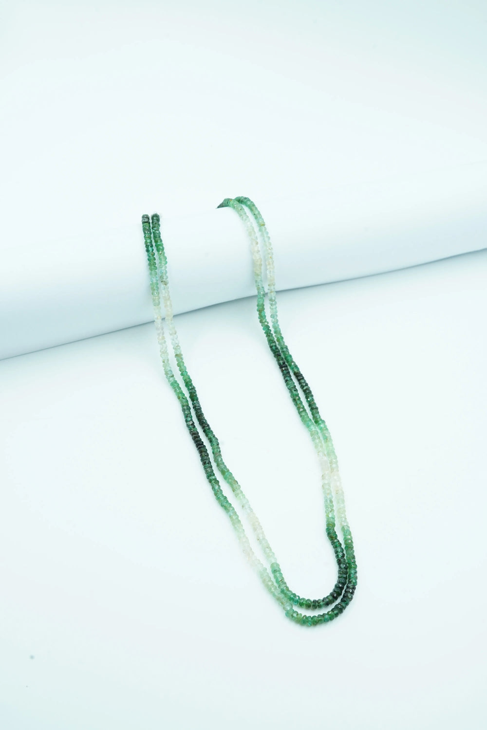 Brazil Emerald 2.5mm Shaded Strand