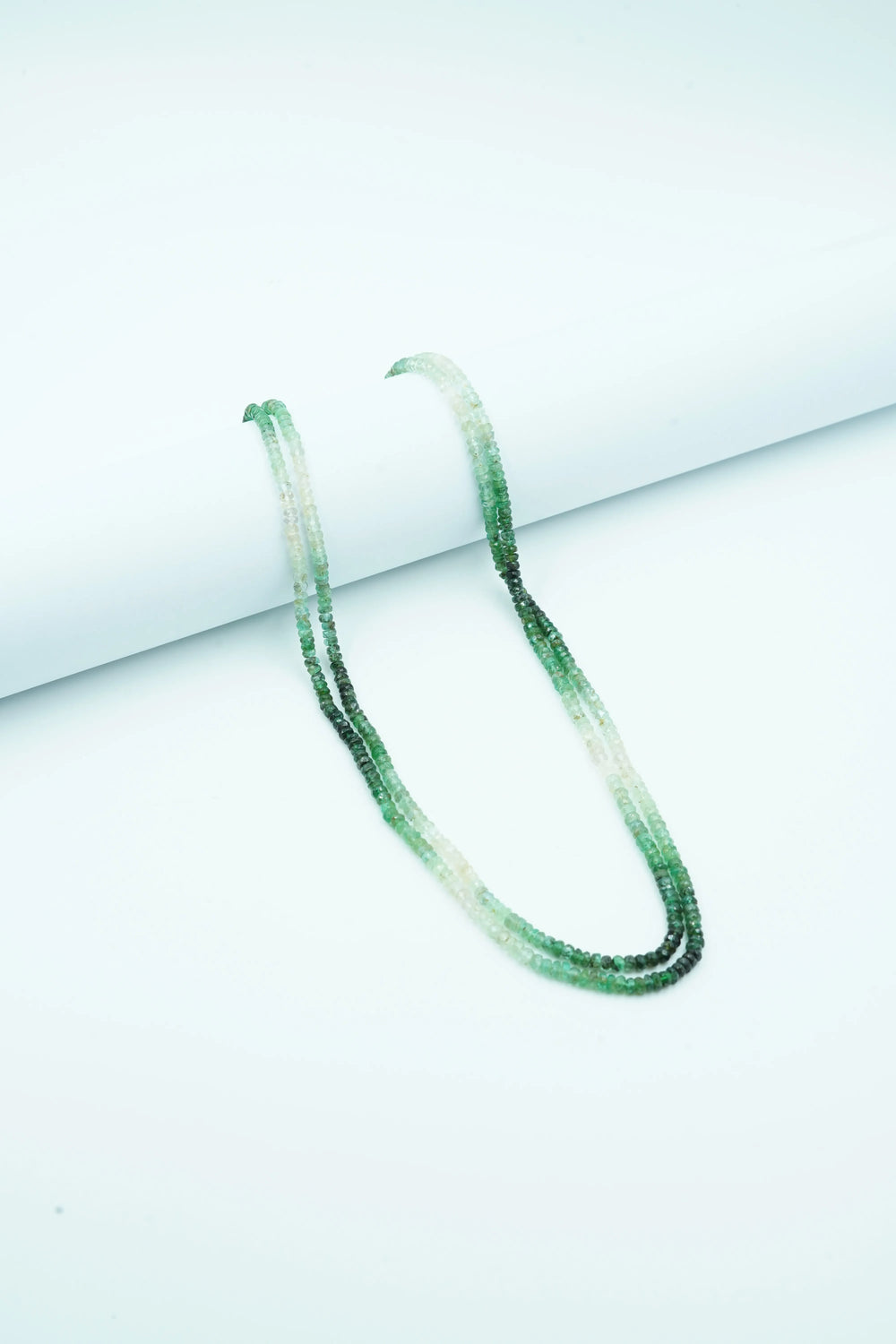 Brazil Emerald 2.5mm Shaded Strand