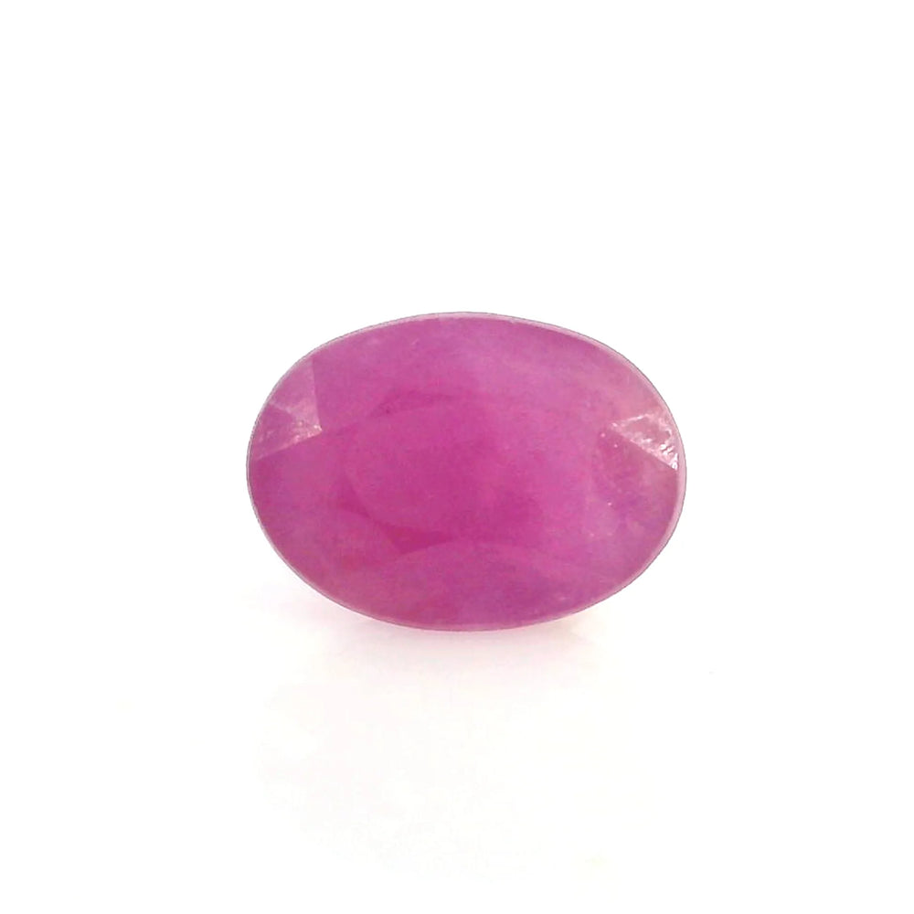 African Ruby (Manik) 4.32 Carat / 4.8 Ratti, Unheated and Untreated – No indications of treatment observed – front view