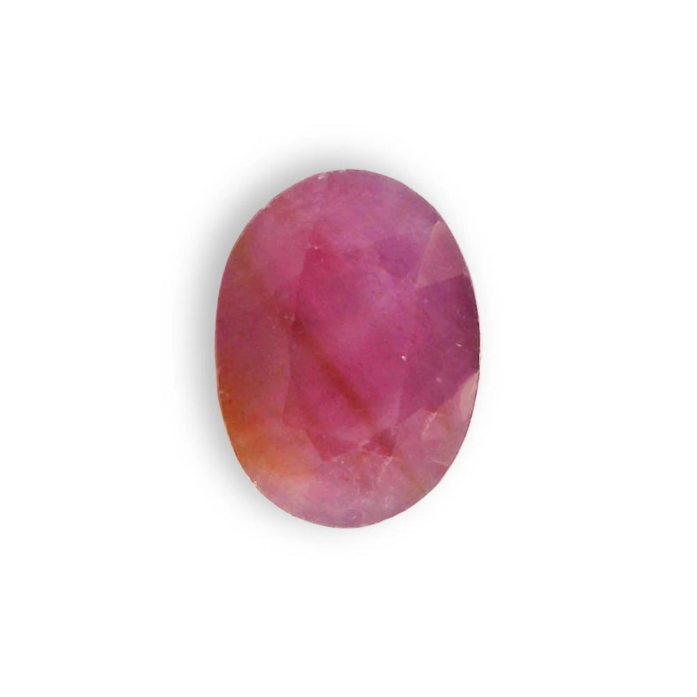 African Ruby (Manik) 4.22 Carat / 4.69 Ratti, Unheated and Untreated – No indications of treatment observed – top view