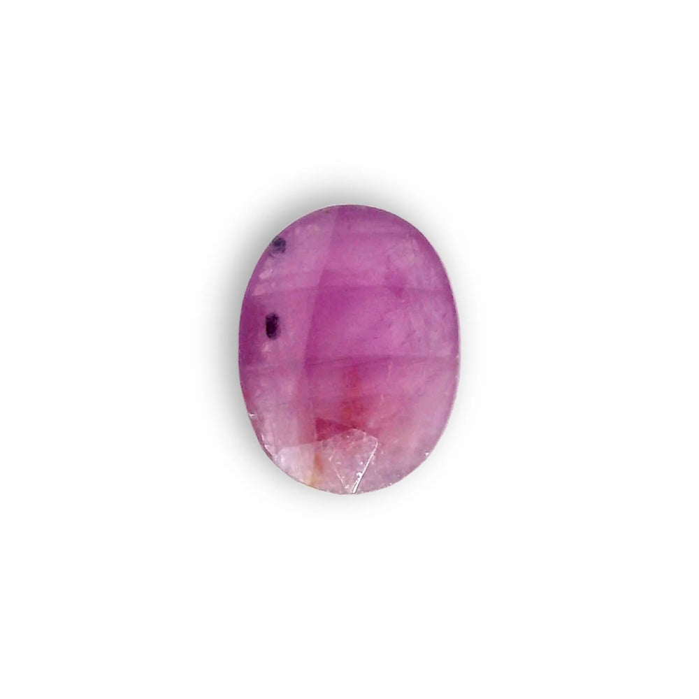 African Ruby (Manik) 3.36 Carat / 3.74 Ratti, Unheated and Untreated – No indications of treatment observed – top view