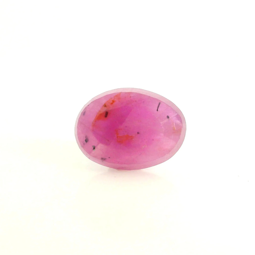 African Ruby (Manik) 4.49 Carat / 4.99 Ratti, Unheated and Untreated – No indications of treatment observed – back view