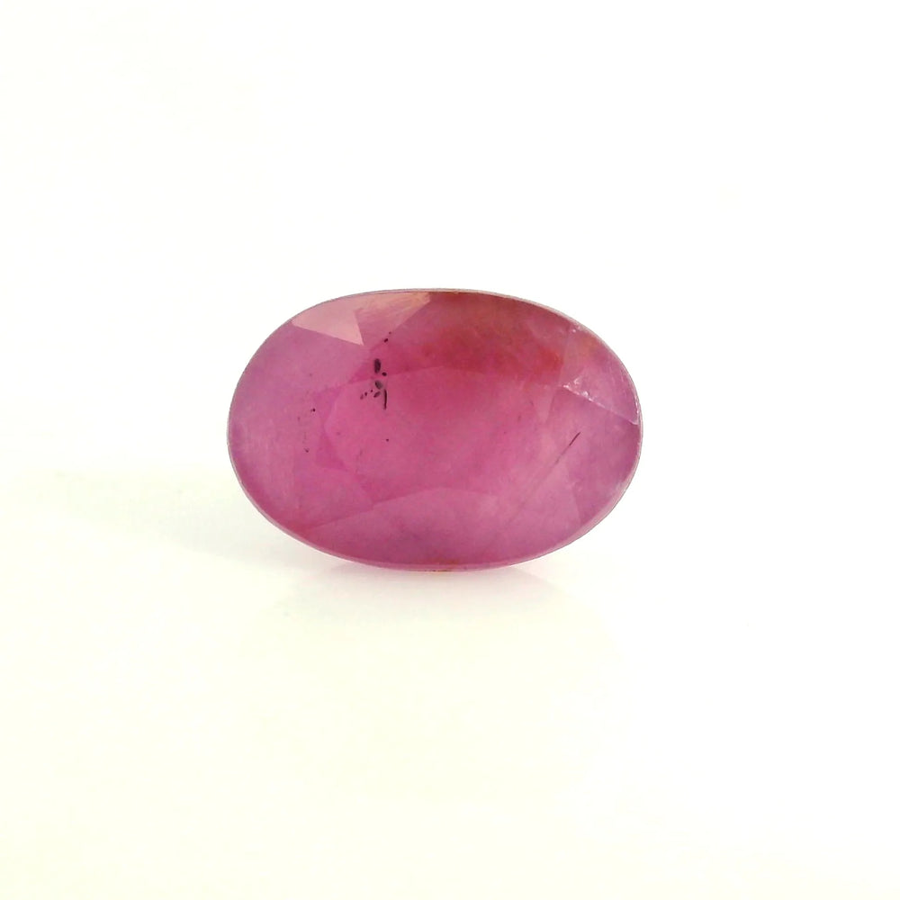 African Ruby (Manik) 5.37 Carat / 5.97 Ratti, Unheated and Untreated – No indications of treatment observed – front view