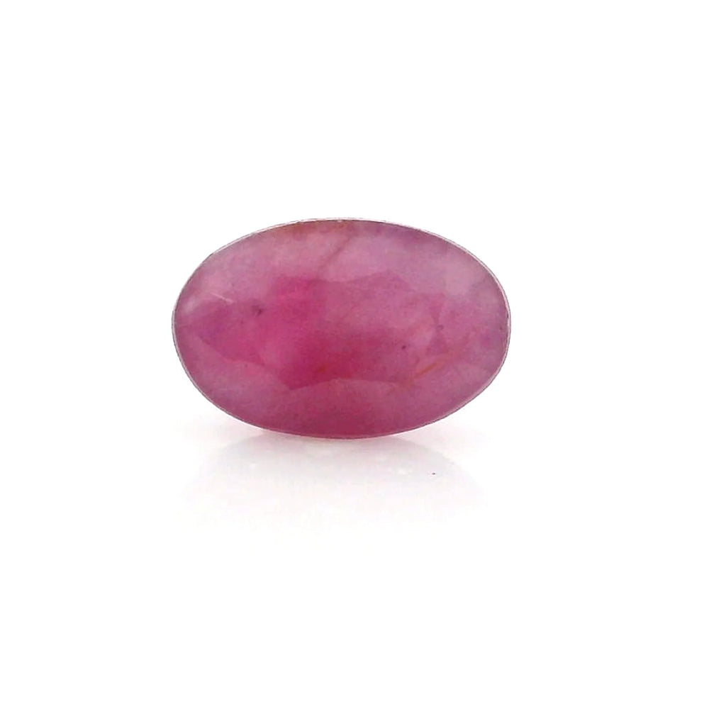 African Ruby (Manik) 3.7 Carat / 4.12 Ratti, Unheated and Untreated – No indications of treatment observed – front view