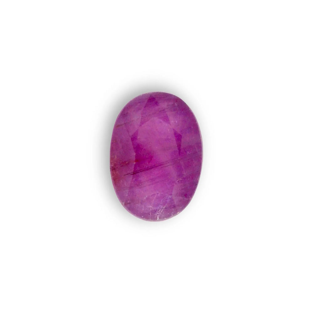 African Ruby (Manik) 5.29 Carat / 5.88 Ratti, Unheated and Untreated – No indications of treatment observed – top view