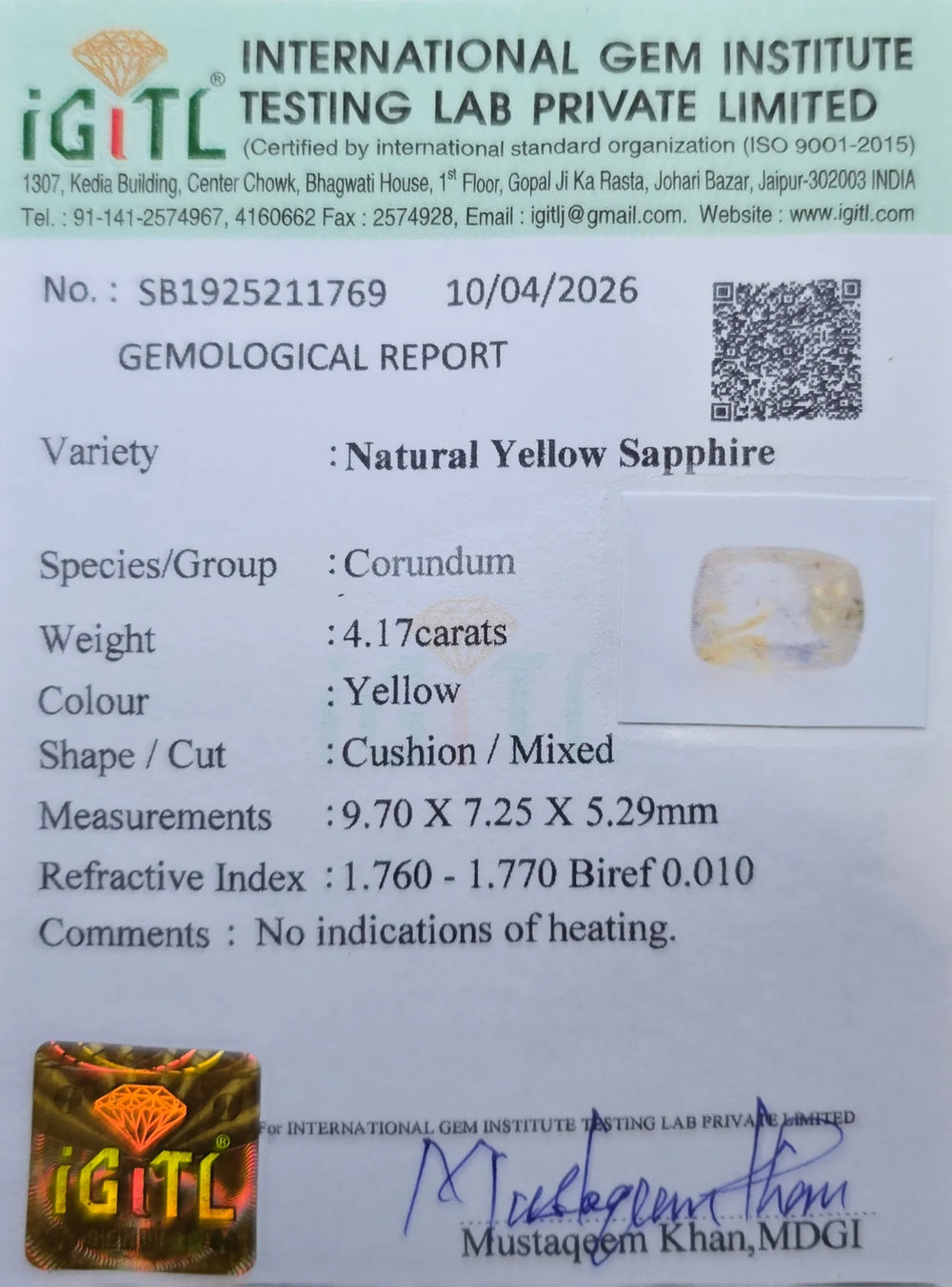 Sri Lankan Yellow Sapphire (Pukhraj) 4.17 Carat / 4.64 Ratti, Unheated and Untreated – No indications of treatment observed – IGITL certificate no. 21