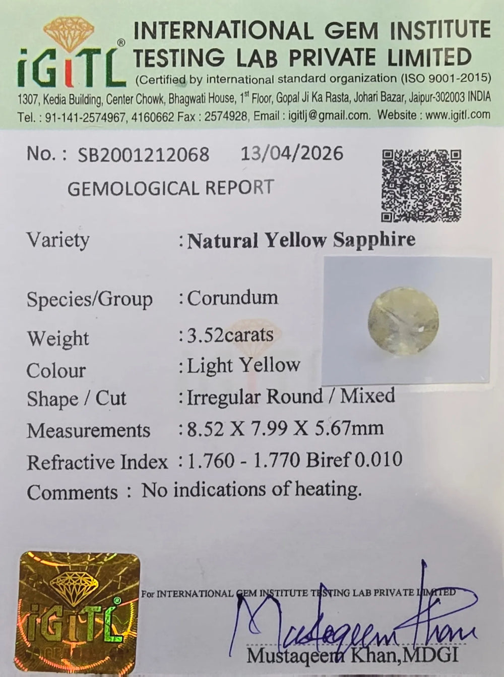 Sri Lankan Yellow Sapphire (Pukhraj) 3.52 Carat / 3.92 Ratti, Unheated and Untreated – No indications of treatment observed – IGITL certificate no. 21