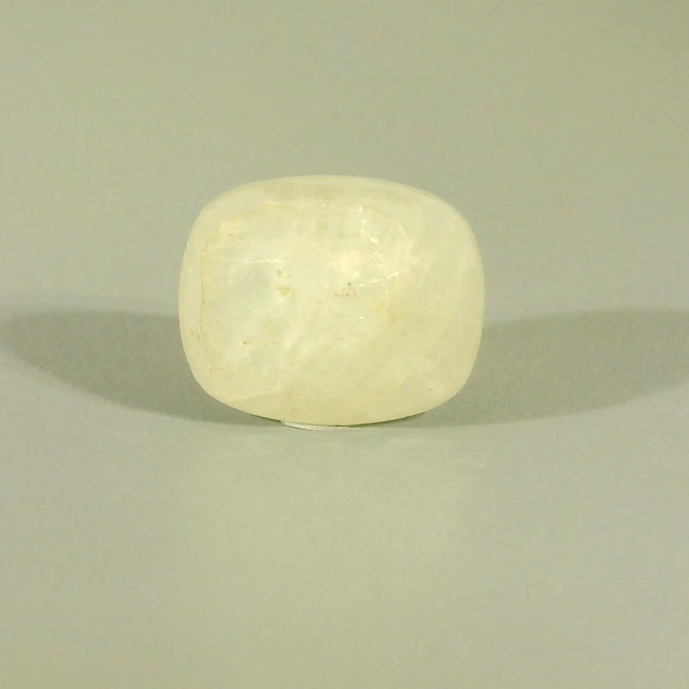 White Sapphire (Safed Pukhraj) 5.17 Carat / 5.75 Ratti, Unheated and Untreated – No indications of treatment observed – back view
