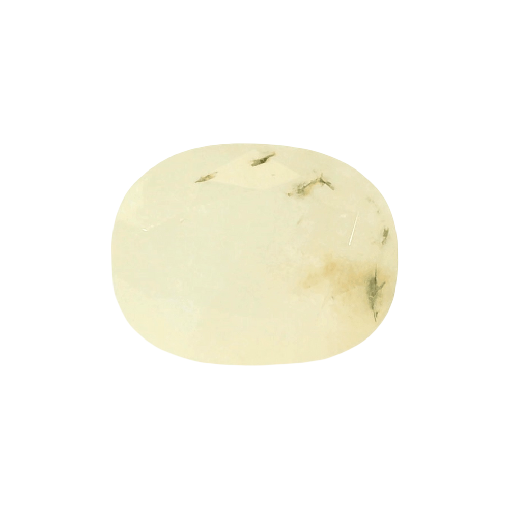 Yellow Sapphire (Pukhraj) 7.49 Carat / 8.33 Ratti, Unheated and Untreated – No indications of treatment observed – front view