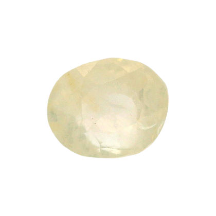 Sri Lankan Yellow Sapphire (Pukhraj) 3.81 Carat / 4.24 Ratti, Unheated and Untreated – No indications of treatment observed – front view