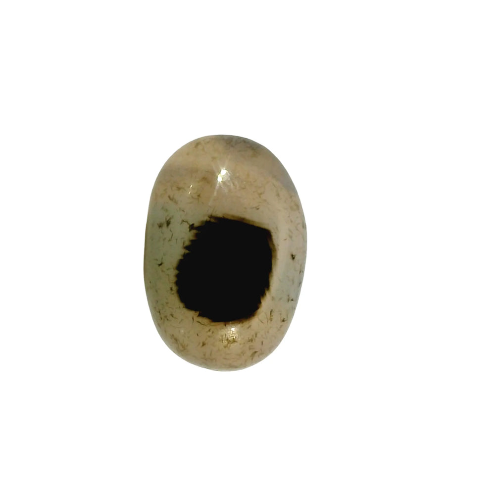 Indian Agate 9.61 Carat / 10.68 Ratti, Unheated and Untreated – No indications of treatment observed – top view