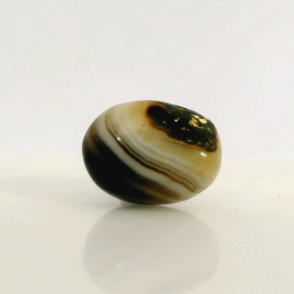Indian Agate 10.03 Carat / 11.15 Ratti, Unheated and Untreated – No indications of treatment observed – front view