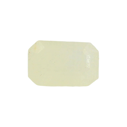 Burmese Yellow Sapphire (Pukhraj) 4.94 Carat / 5.49 Ratti, Unheated and Untreated – No indications of treatment observed – front view