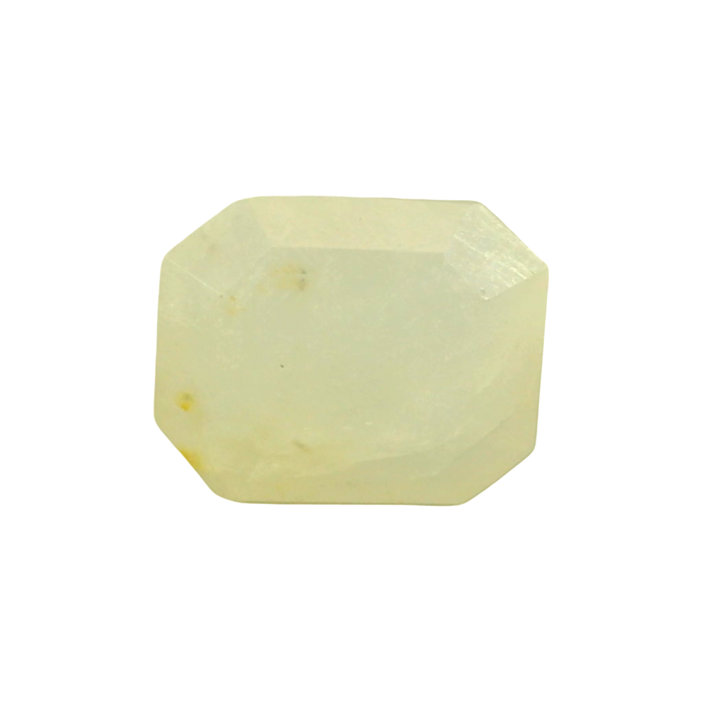 Yellow Sapphire (Pukhraj) 4.42 Carat / 4.92 Ratti, Unheated and Untreated – No indications of treatment observed – front view