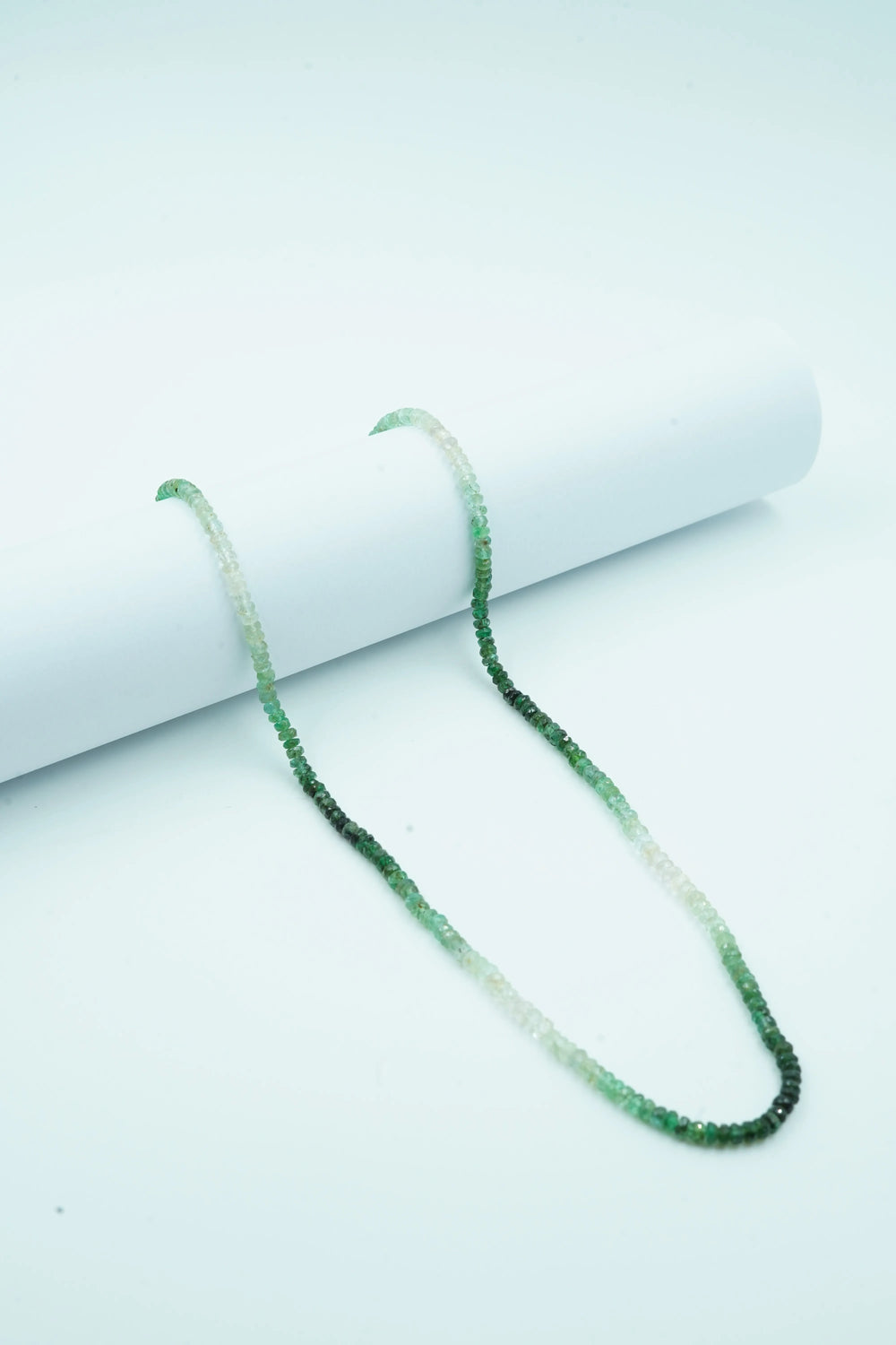 Brazil Emerald 2.5mm Shaded Strand