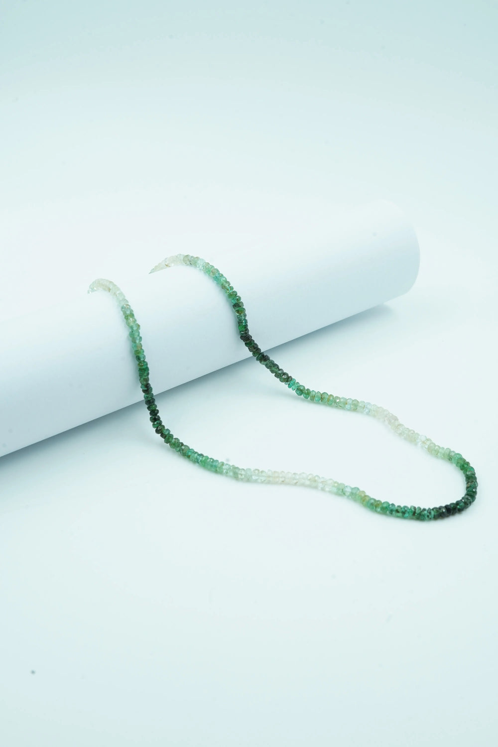 Brazil Emerald 2.5mm Shaded Strand