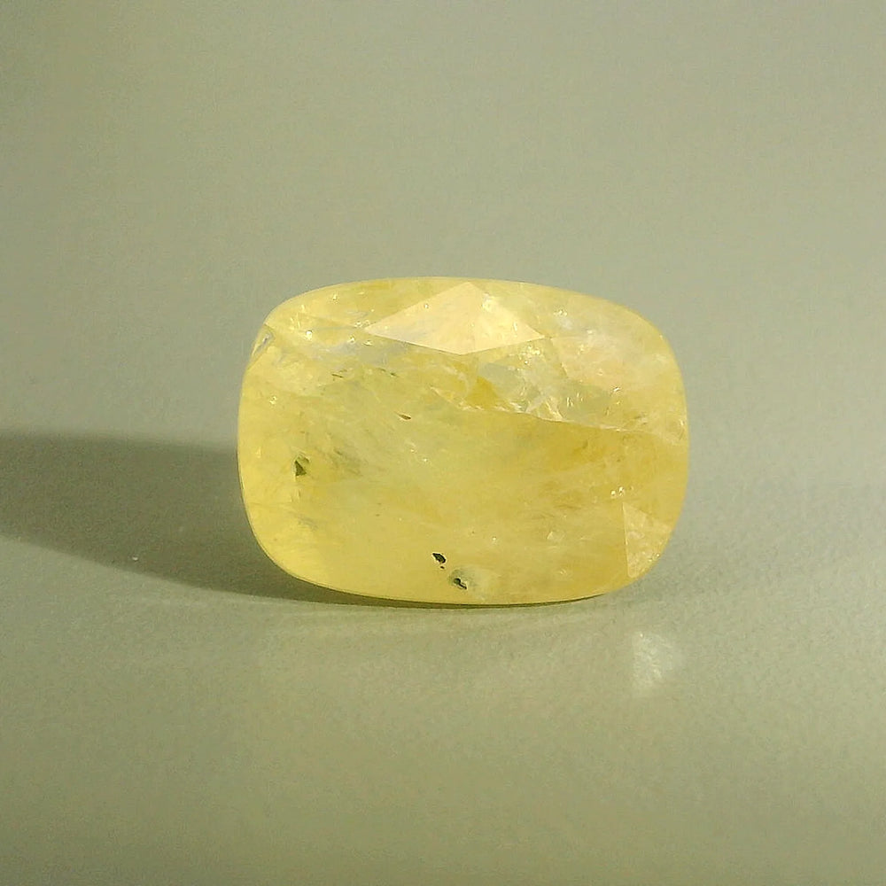 Sri Lankan Yellow Sapphire (Pukhraj) 9.04 Carat / 10.05 Ratti, Unheated and Untreated – No indications of treatment observed – front view