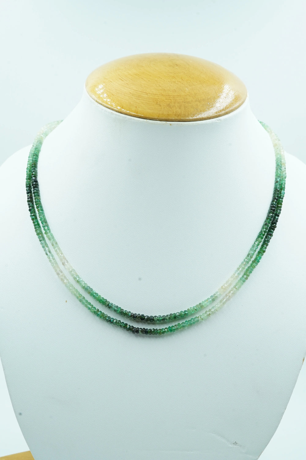 Brazil Emerald 2.5mm Shaded Strand