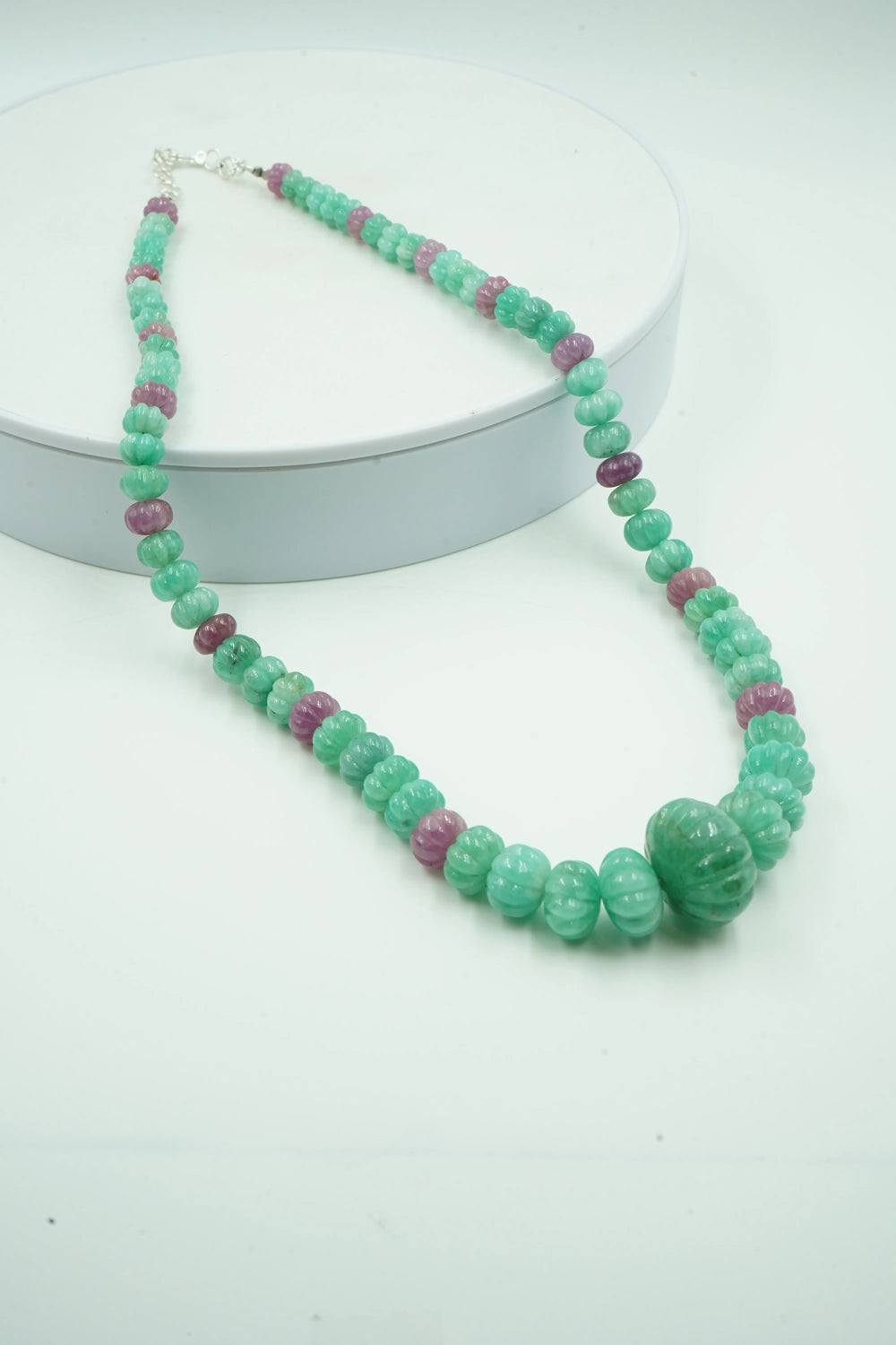 Muskmelon Emerald & Sapphire Strand