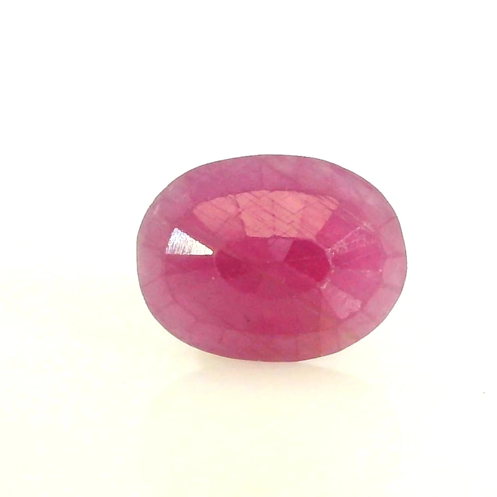 African Ruby (Manik) 3.67 Carat / 4.08 Ratti, Unheated and Untreated – No indications of treatment observed – back view