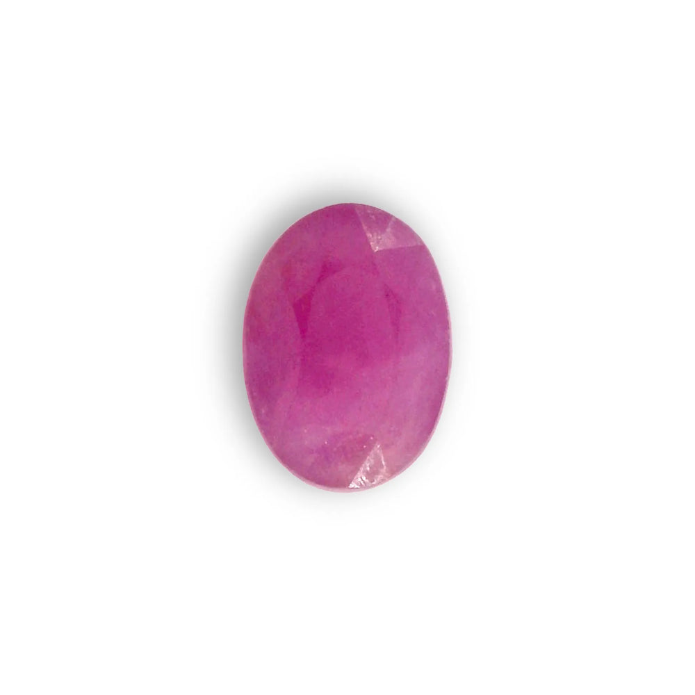 African Ruby (Manik) 4.32 Carat / 4.8 Ratti, Unheated and Untreated – No indications of treatment observed – top view