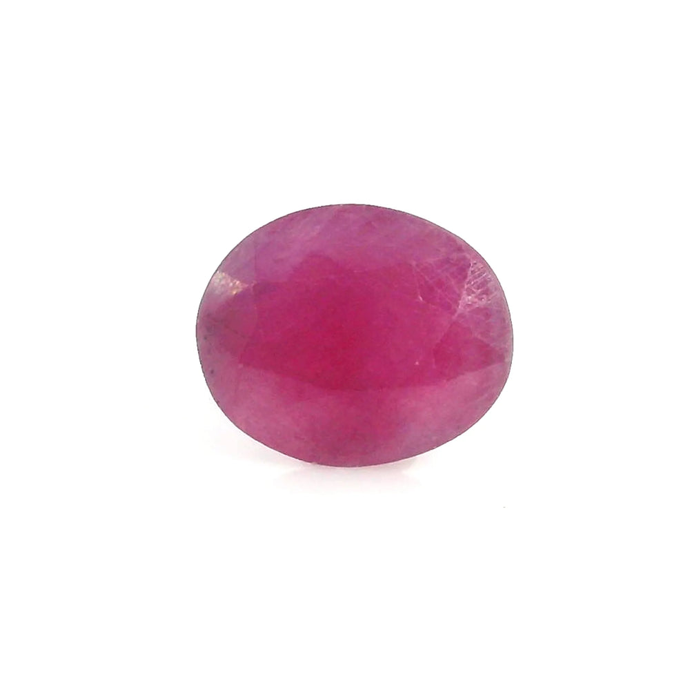 African Ruby (Manik) 3.8 Carat / 4.23 Ratti, Unheated and Untreated – No indications of treatment observed – front view