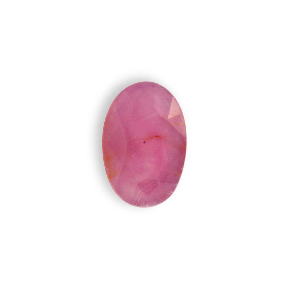 African Ruby (Manik) 4.49 Carat / 4.99 Ratti, Unheated and Untreated – No indications of treatment observed – top view