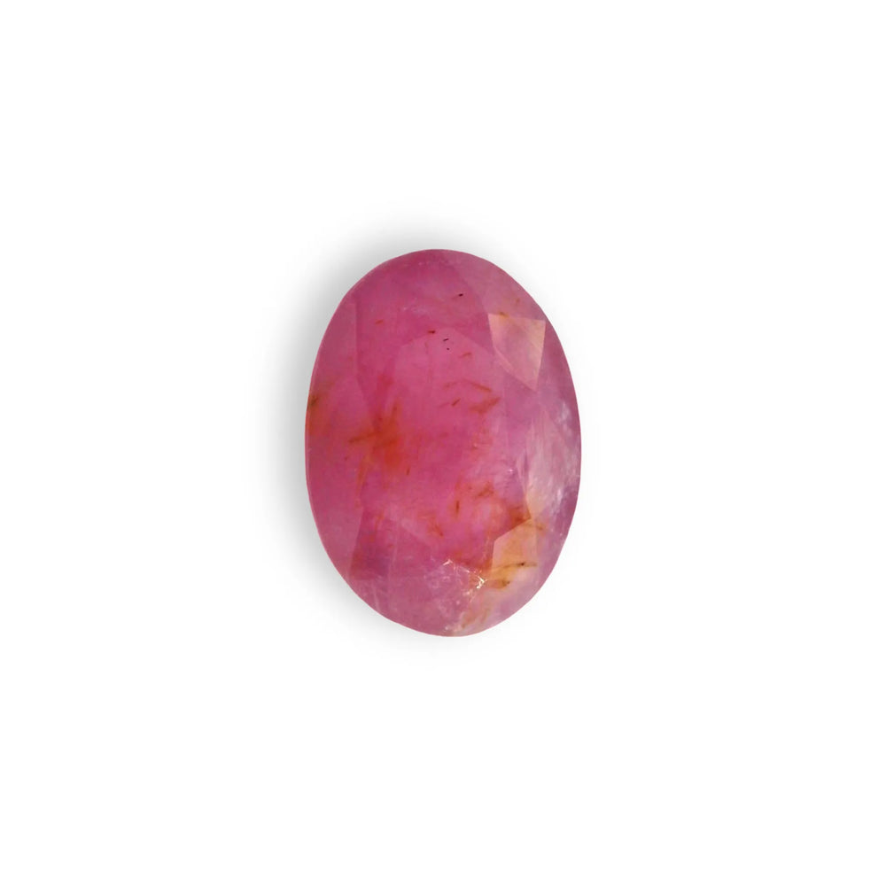 African Ruby (Manik) 5.13 Carat / 5.7 Ratti, Unheated and Untreated – No indications of treatment observed – top view