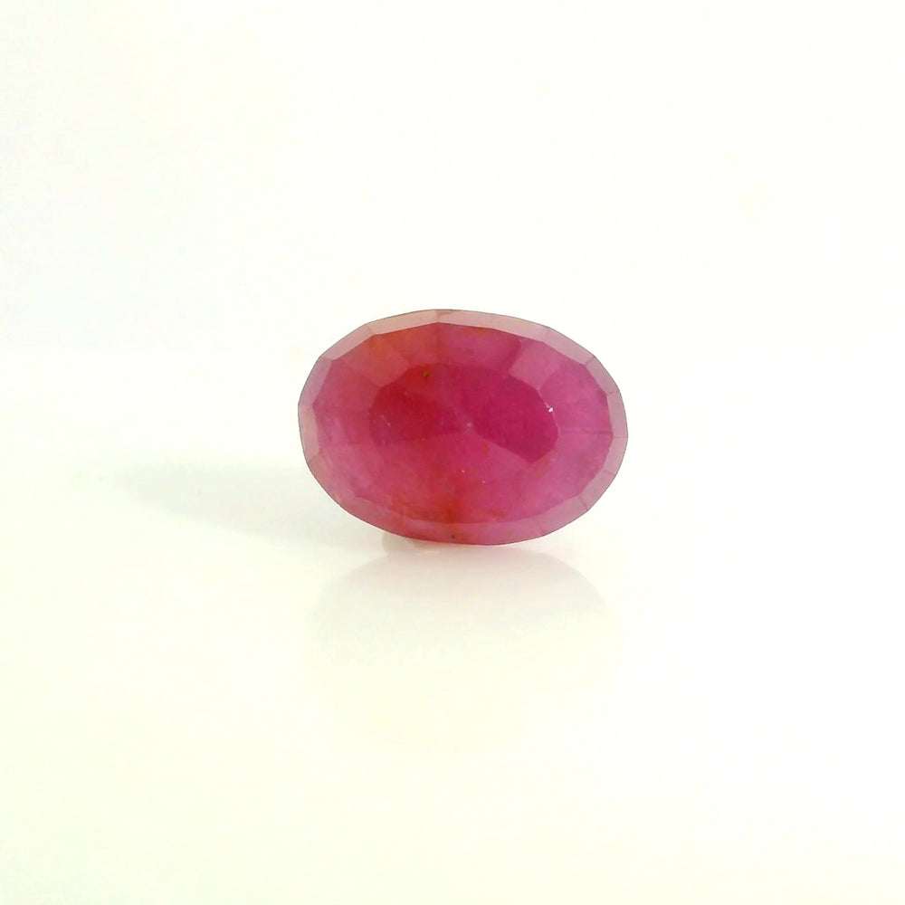 African Ruby (Manik) 3.75 Carat / 4.17 Ratti, Unheated and Untreated – No indications of treatment observed – back view