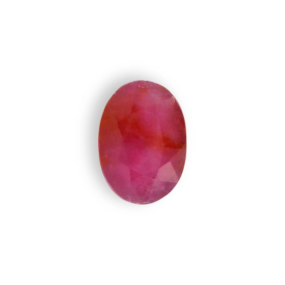 African Ruby (Manik) 3.75 Carat / 4.17 Ratti, Unheated and Untreated – No indications of treatment observed – top view