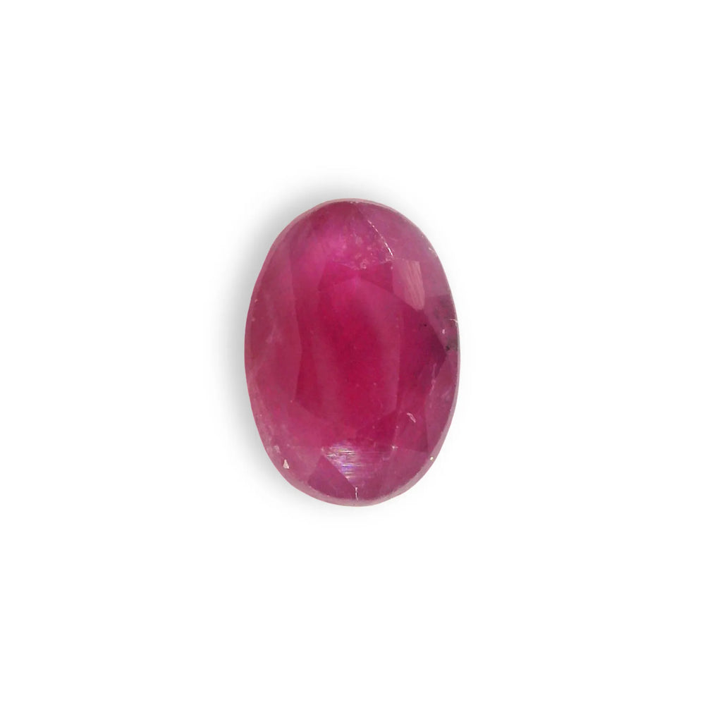 African Ruby (Manik) 4.42 Carat / 4.92 Ratti, Unheated and Untreated – No indications of treatment observed – top view