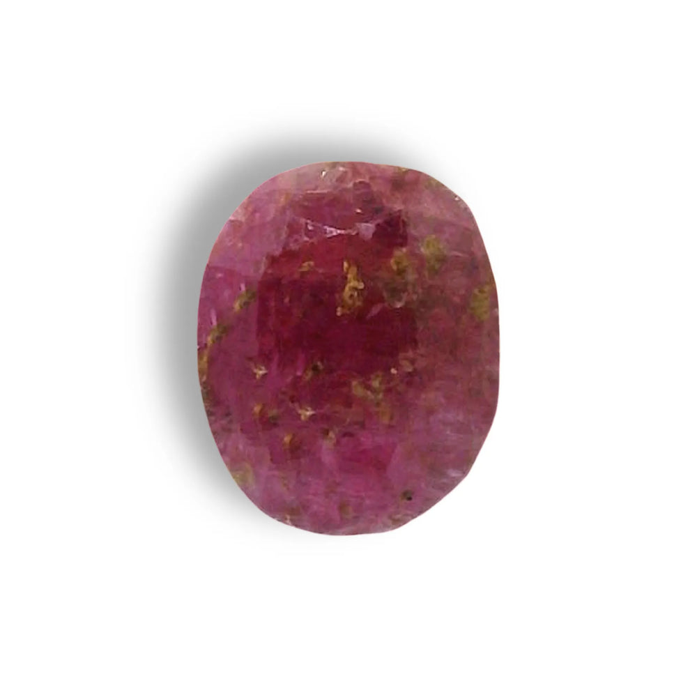 Burmese Ruby (Manik) 4.67 Carat / 5.19 Ratti, Unheated and Untreated – No indications of treatment observed – top view